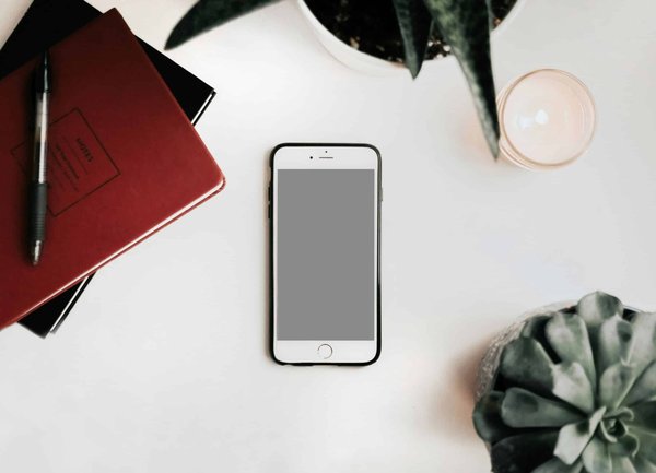 Comment utiliser votre smartphone pour suivre les tendances de la mode et du design ?